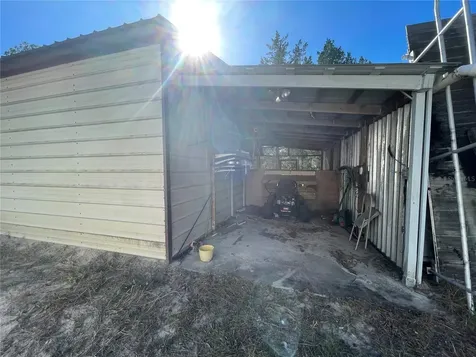 7690 SE 193rd Avenue Morriston FL 32668