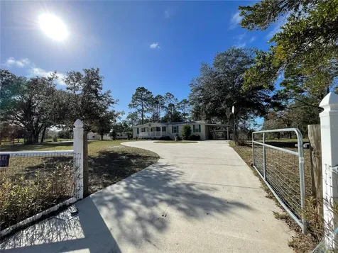 7690 SE 193rd Avenue Morriston FL 32668