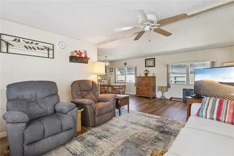 103 Poinsettia Leesburg FL 34748