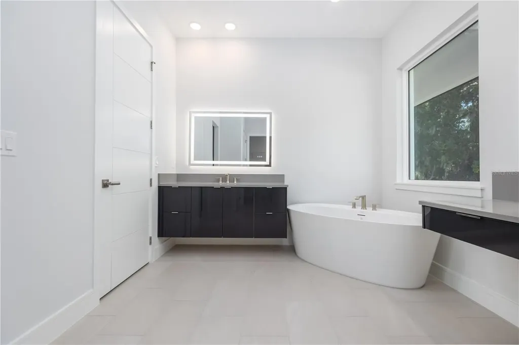 109 New Leatherwood Drive Palm Coast FL 32137