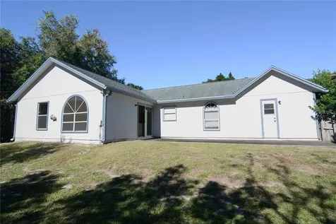 925 Elkcam Boulevard Deltona FL 32725