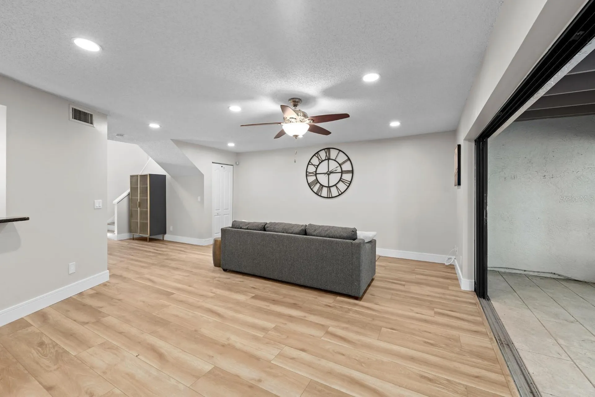 1919 Whispering Way Tarpon Springs FL 34689