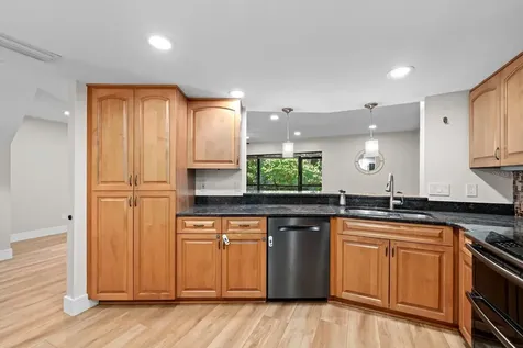 1919 Whispering Way Tarpon Springs FL 34689