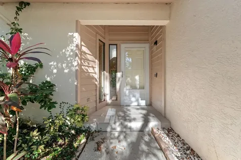 1919 Whispering Way Tarpon Springs FL 34689