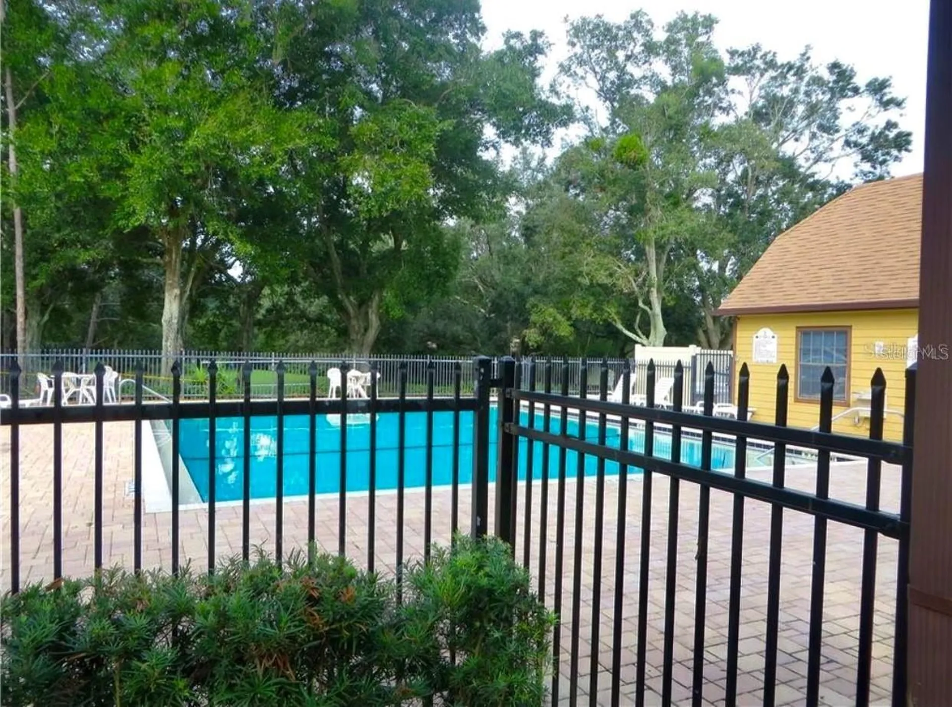 300 Lakepointe Drive Altamonte Springs FL 32701