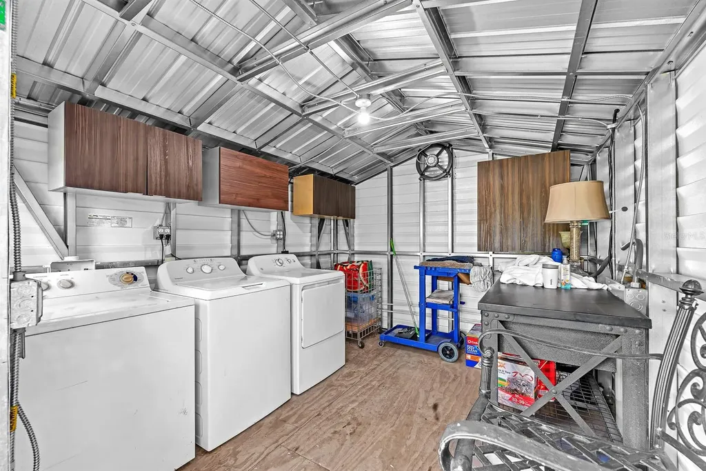 105 S Saint Cloud Avenue Valrico FL 33594