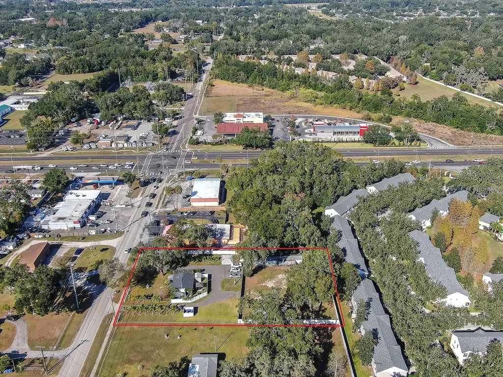105 S Saint Cloud Avenue Valrico FL 33594