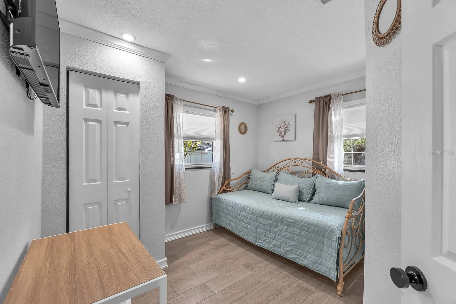 105 S Saint Cloud Avenue Valrico FL 33594