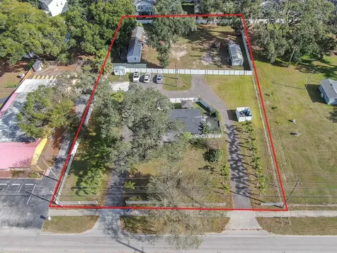 105 S Saint Cloud Avenue Valrico FL 33594