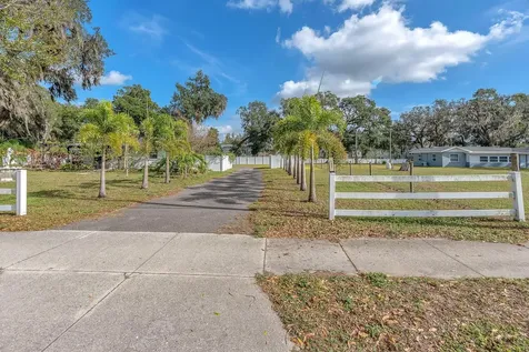 105 S Saint Cloud Avenue Valrico FL 33594