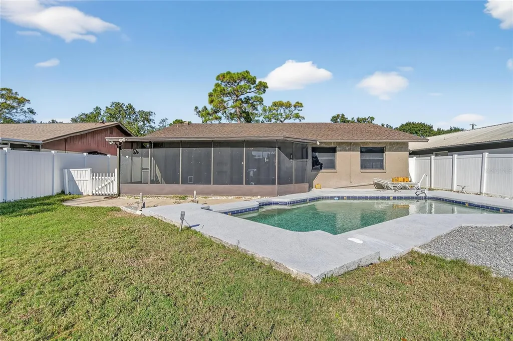 1241 Ohio Avenue Dunedin FL 34698
