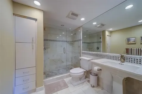 675 S Gulfview Boulevard Clearwater Beach FL 33767