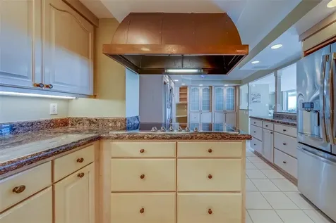 675 S Gulfview Boulevard Clearwater Beach FL 33767