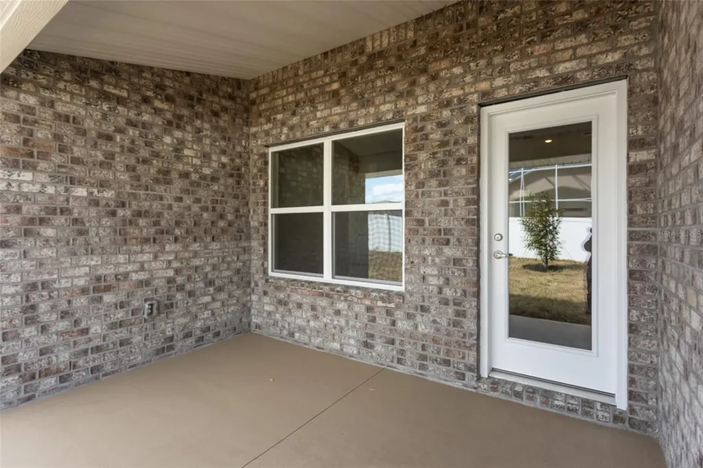 15 Roxton Lane Palm Coast FL 32164