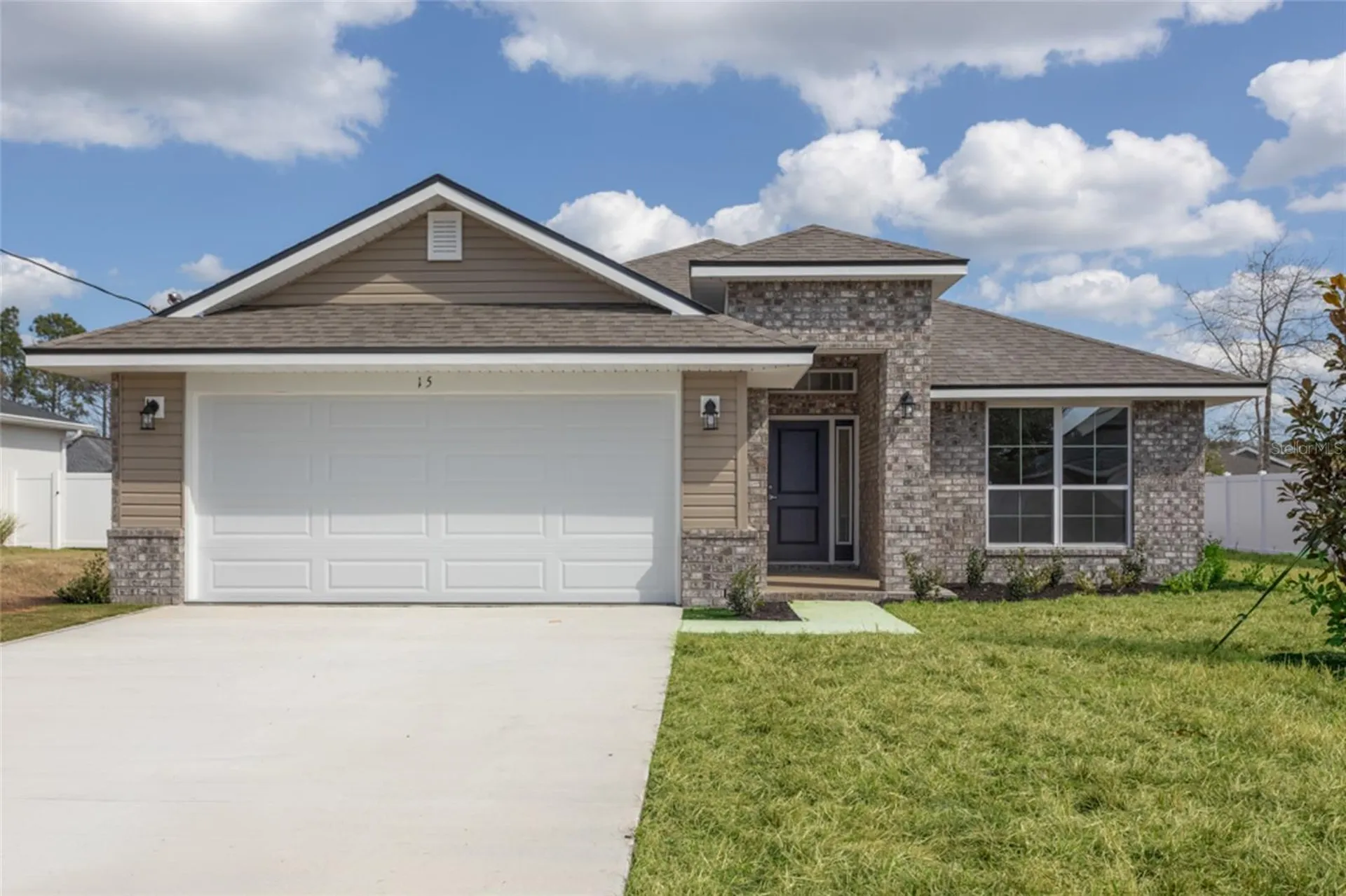 15 Roxton Lane Palm Coast FL 32164