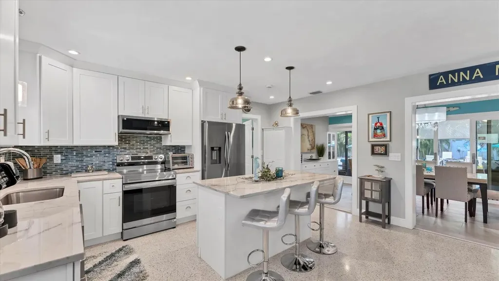 154 Crescent Drive Anna Maria FL 34216