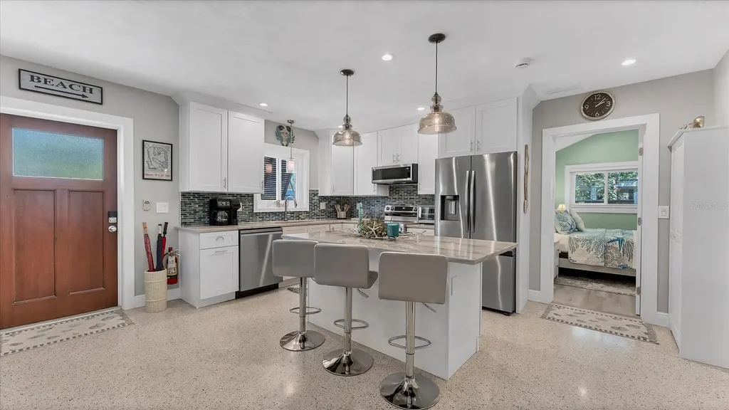 154 Crescent Drive Anna Maria FL 34216