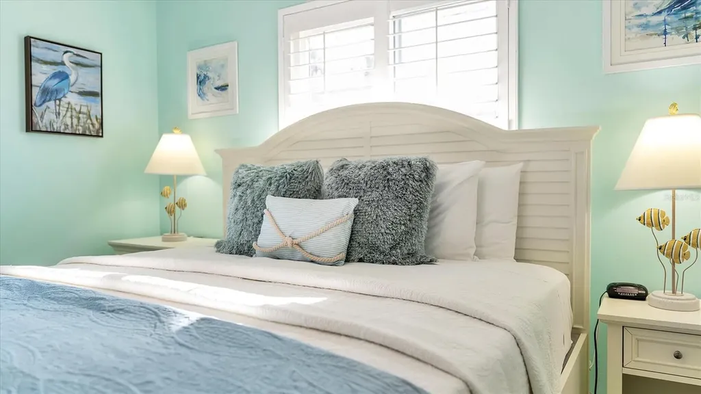 154 Crescent Drive Anna Maria FL 34216