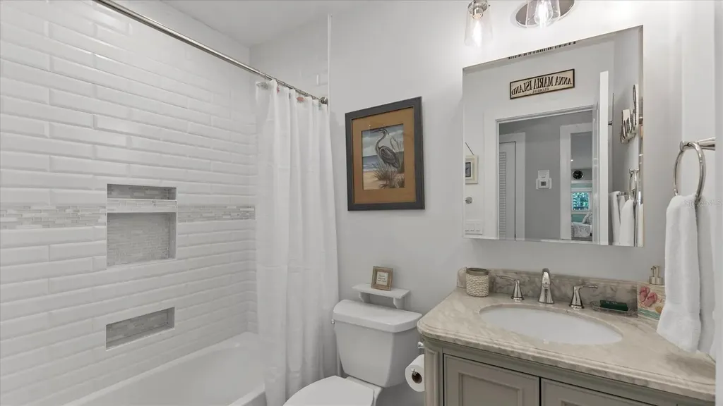 154 Crescent Drive Anna Maria FL 34216