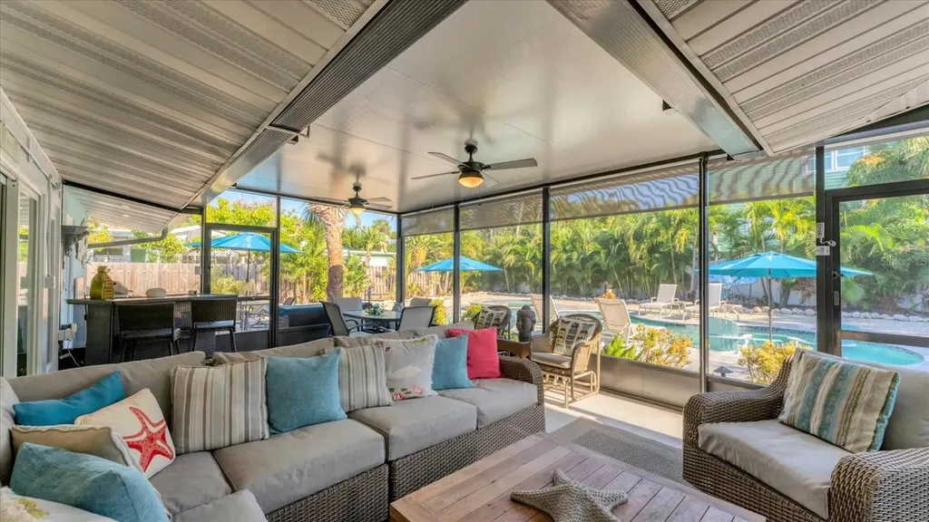 154 Crescent Drive Anna Maria FL 34216