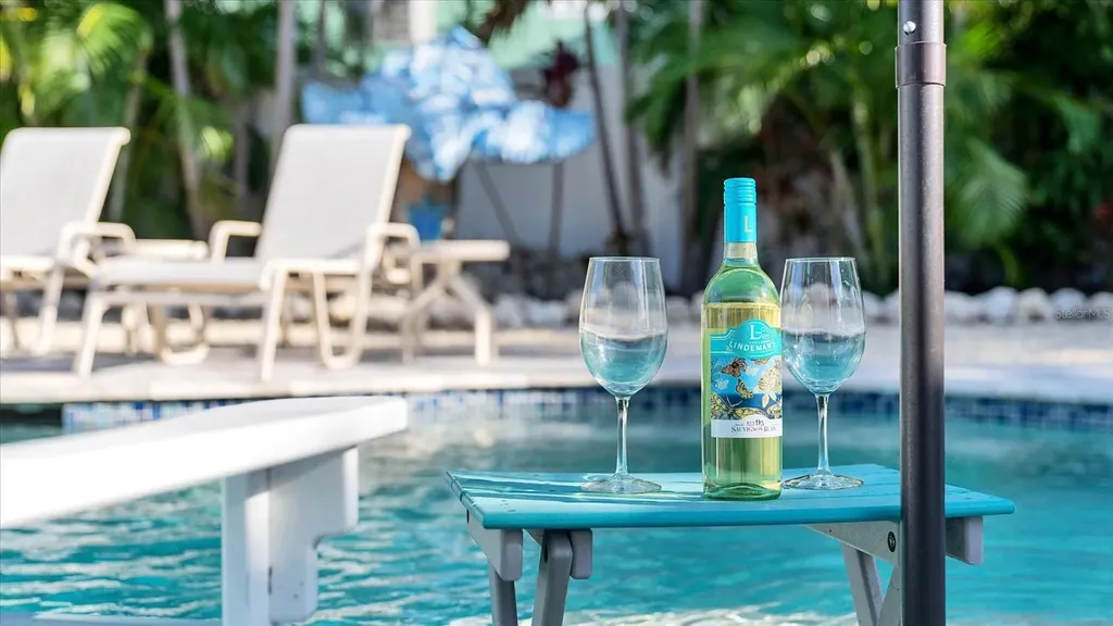 154 Crescent Drive Anna Maria FL 34216