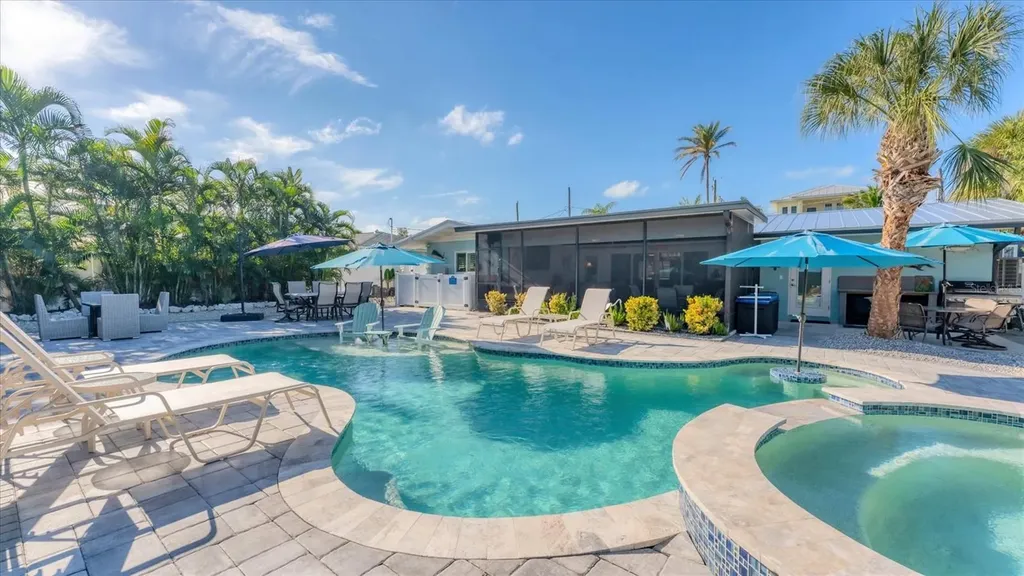 154 Crescent Drive Anna Maria FL 34216