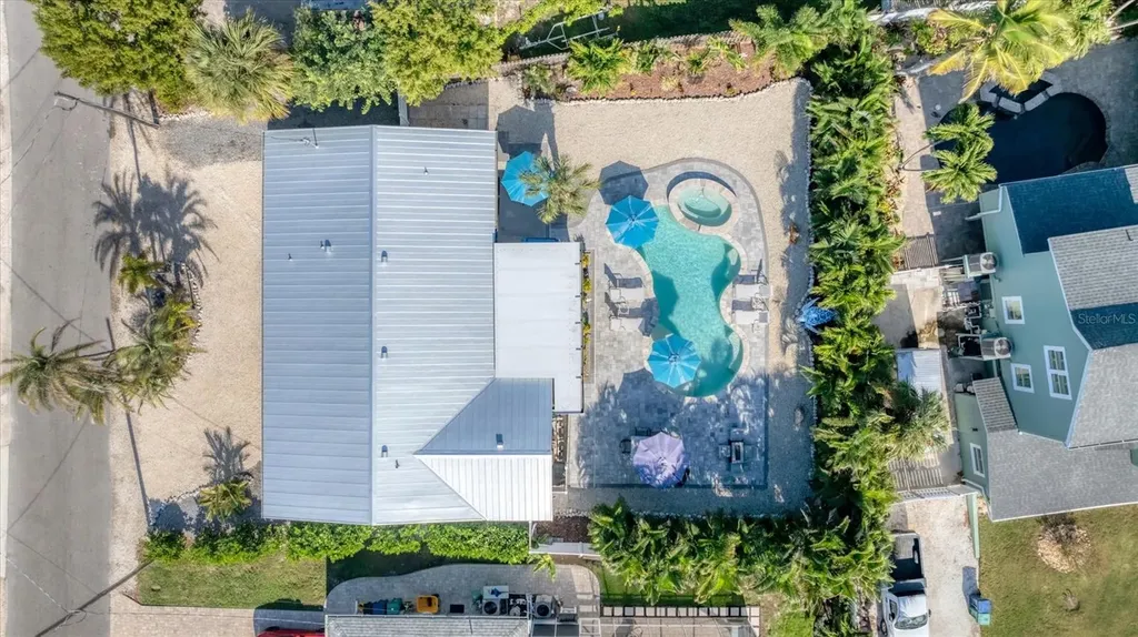 154 Crescent Drive Anna Maria FL 34216