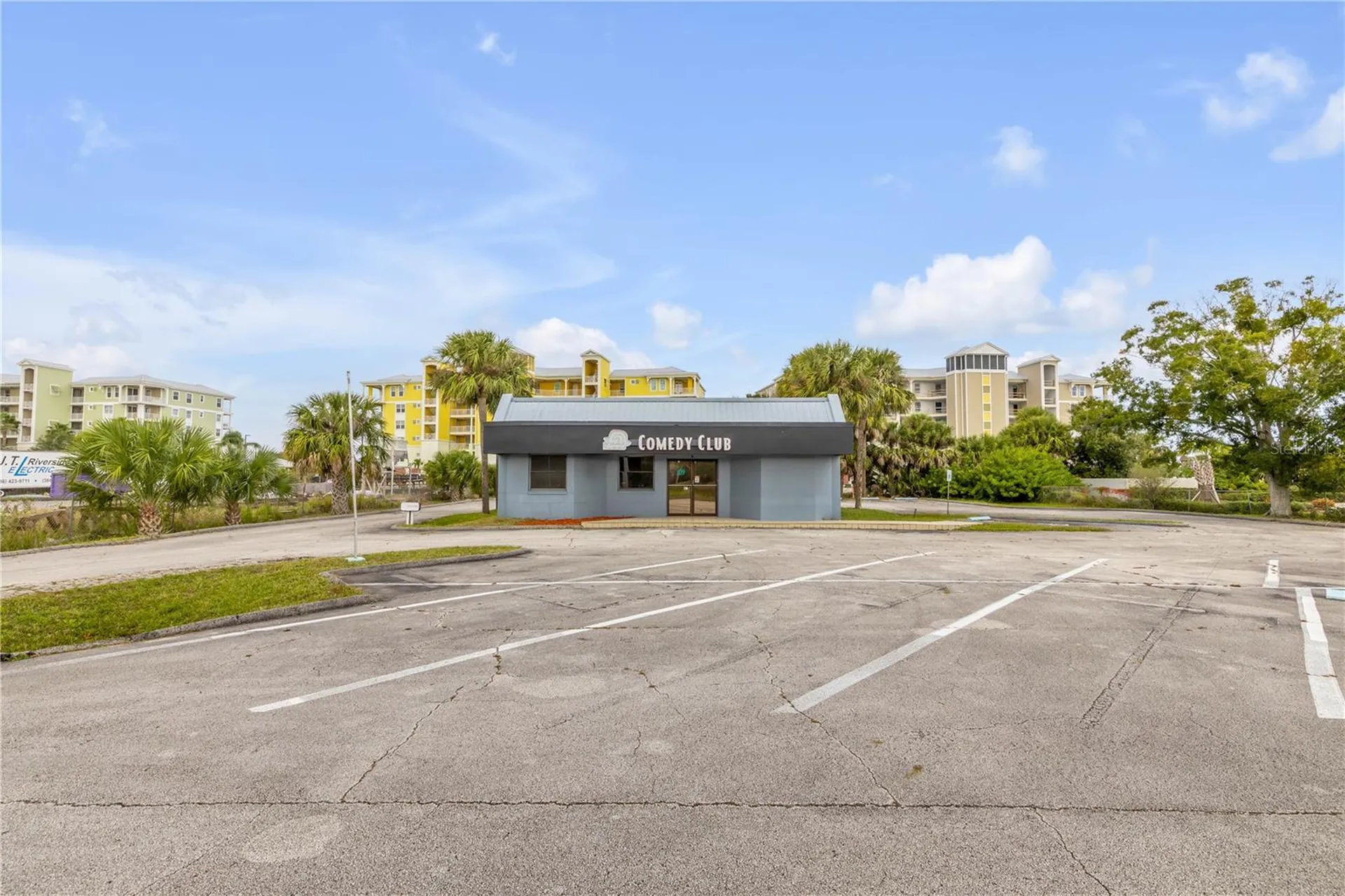 109 N Causeway New Smyrna Beach FL 32169