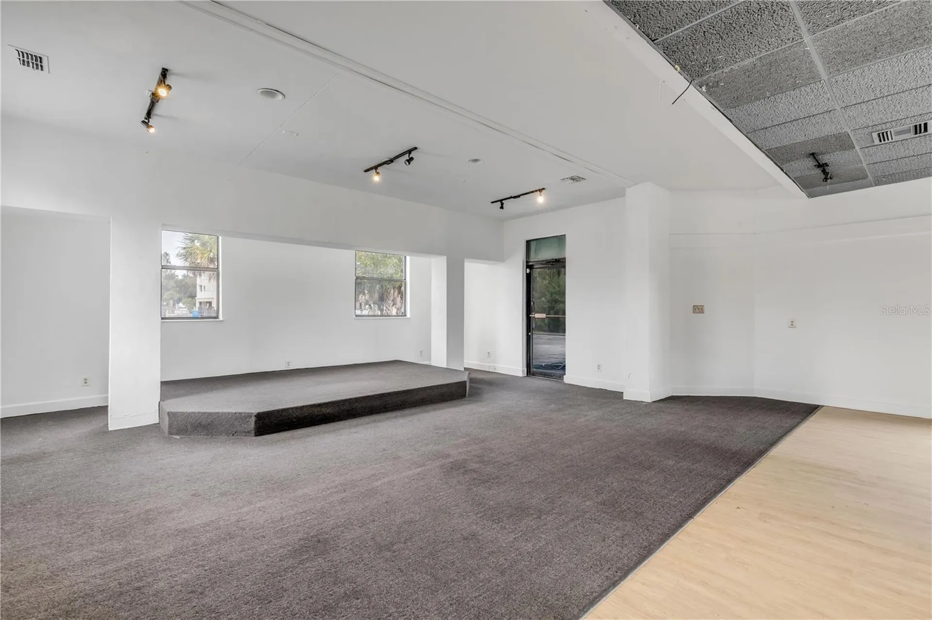 109 N Causeway New Smyrna Beach FL 32169