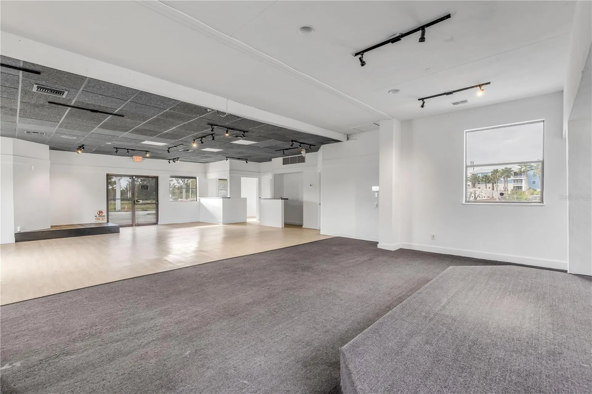 109 N Causeway New Smyrna Beach FL 32169