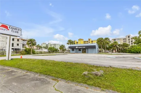 109 N Causeway New Smyrna Beach FL 32169