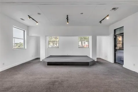 109 N Causeway New Smyrna Beach FL 32169