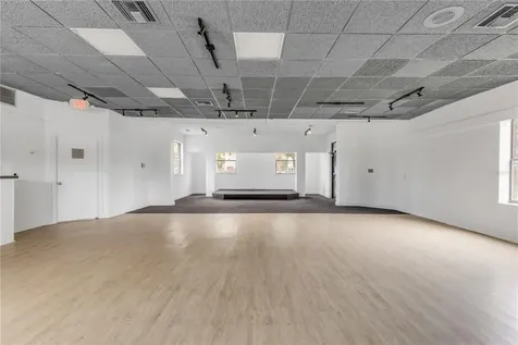 109 N Causeway New Smyrna Beach FL 32169