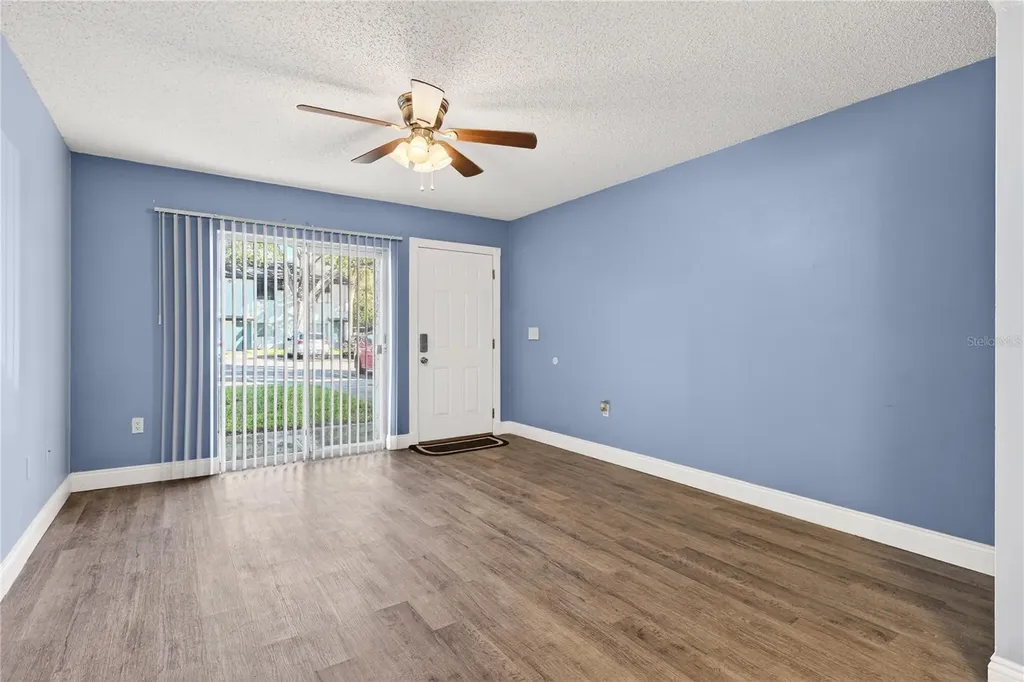 4223 S. Semoran Boulevard Orlando FL 32822