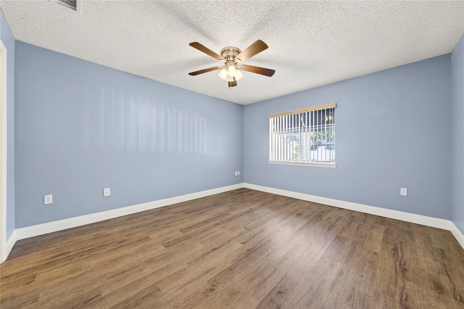 4223 S. Semoran Boulevard Orlando FL 32822