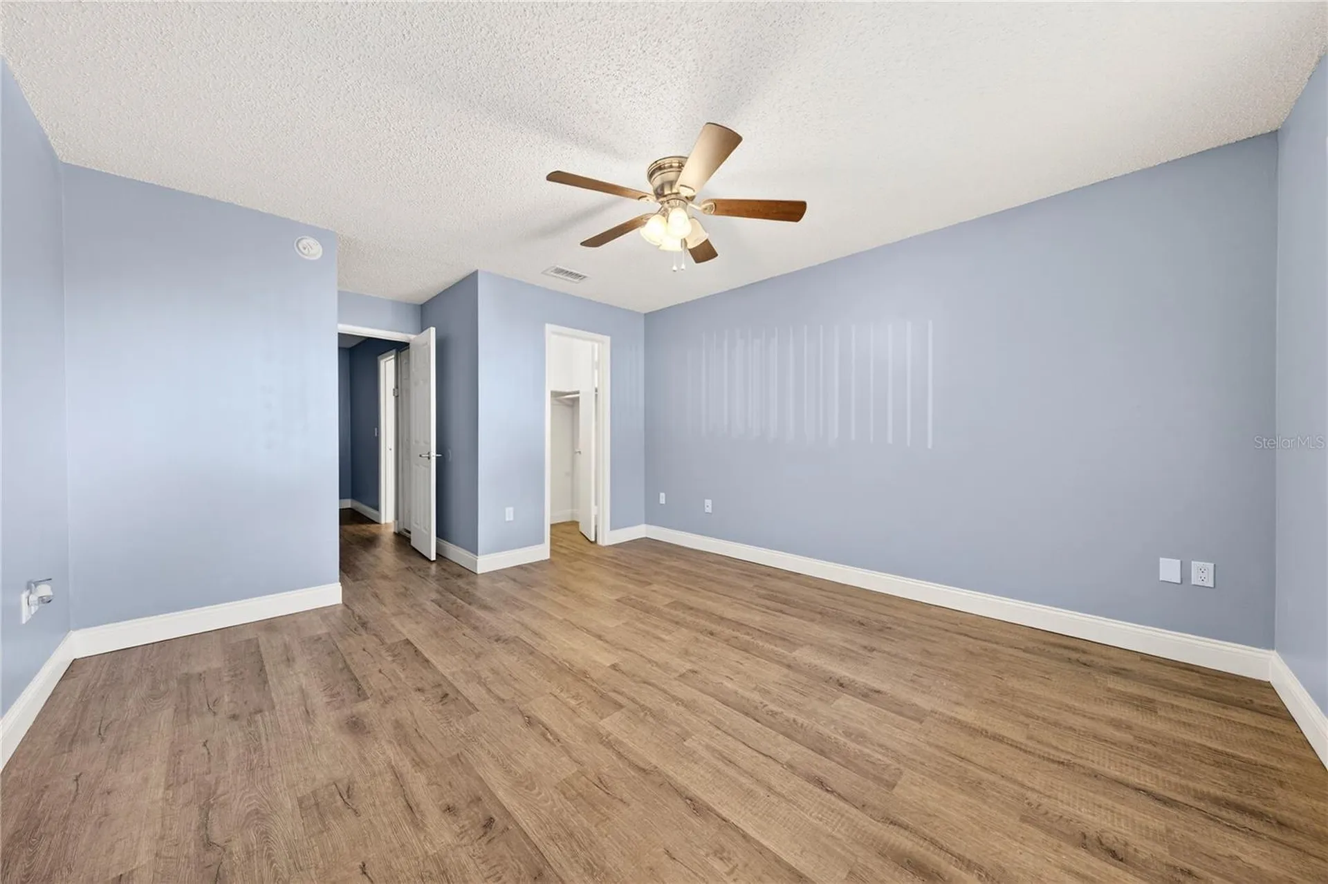 4223 S. Semoran Boulevard Orlando FL 32822