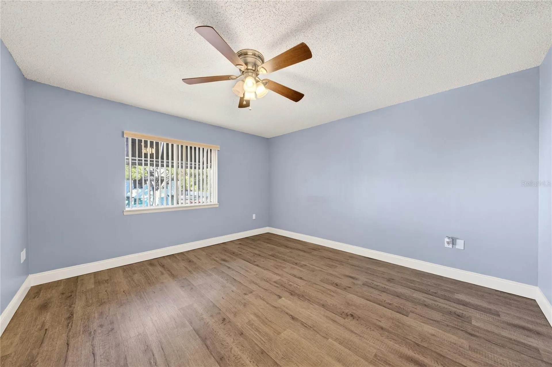 4223 S. Semoran Boulevard Orlando FL 32822