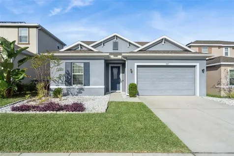 989 Maypole Drive Apopka FL 32703