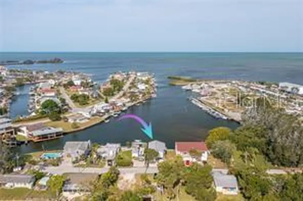 14217 Hendry Court Hudson FL 34667