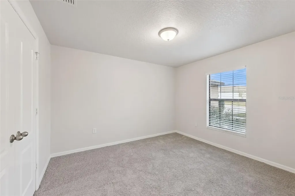 1904 Piedmont Court Mascotte FL 34753
