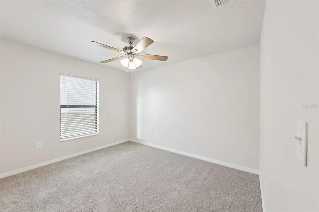 1904 Piedmont Court Mascotte FL 34753