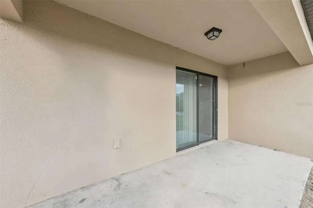 1904 Piedmont Court Mascotte FL 34753