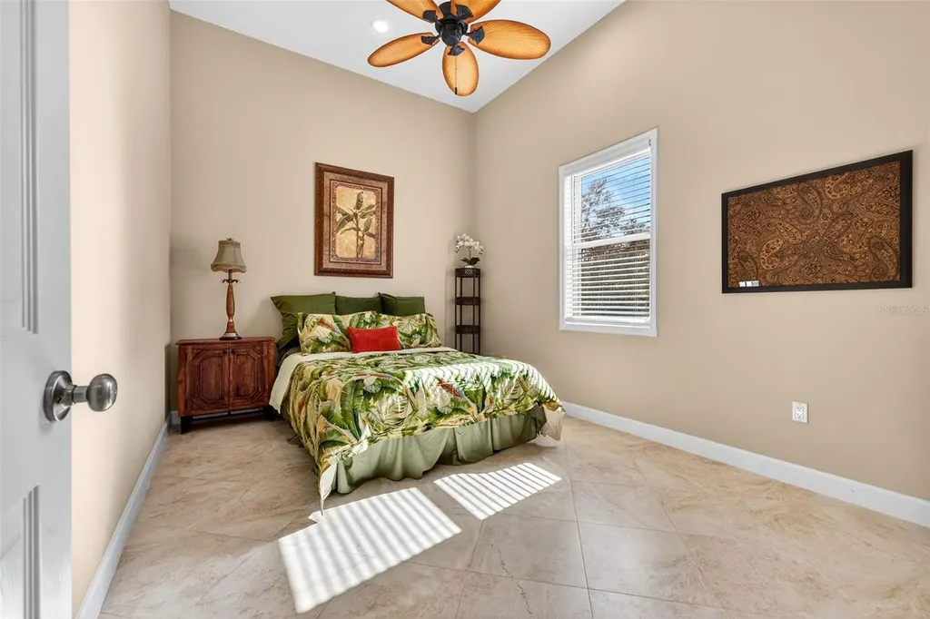 6677 Mandarin Road Sarasota FL 34238
