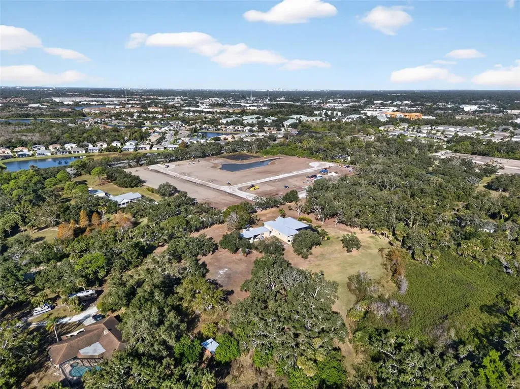 6677 Mandarin Road Sarasota FL 34238
