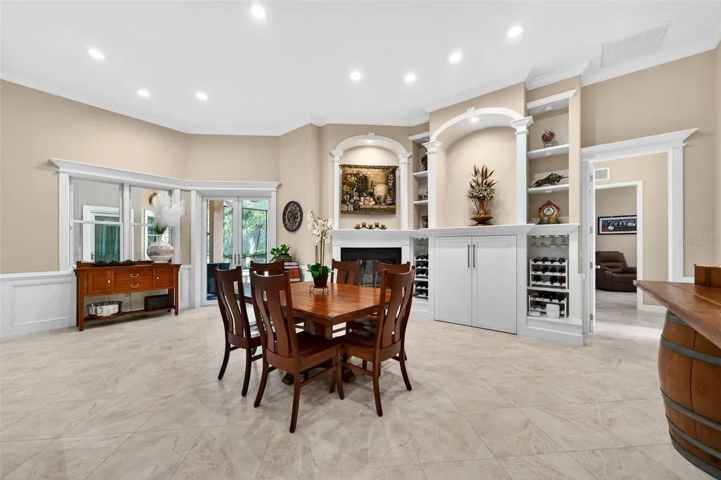 6677 Mandarin Road Sarasota FL 34238