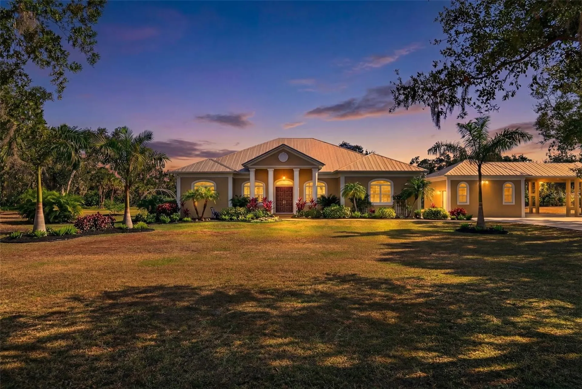 6677 Mandarin Road Sarasota FL 34238