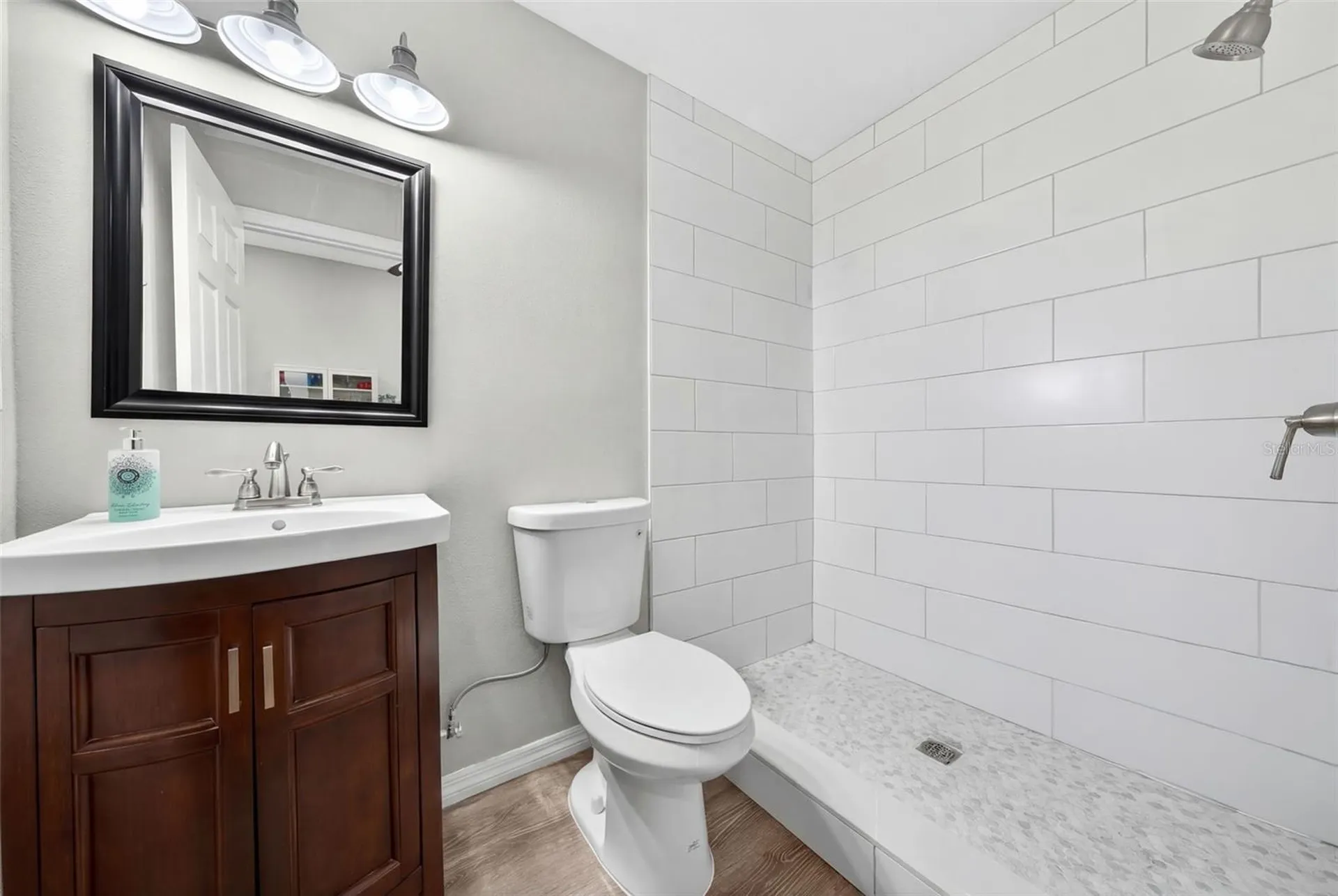 6677 Mandarin Road Sarasota FL 34238
