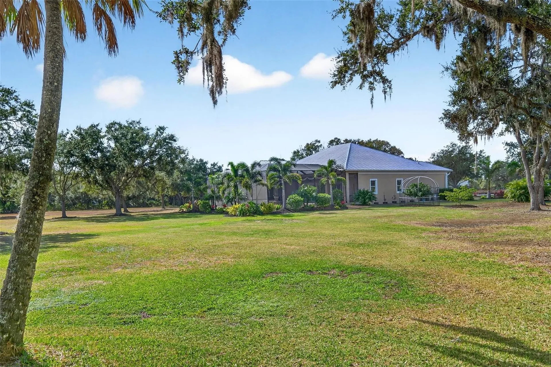 6677 Mandarin Road Sarasota FL 34238