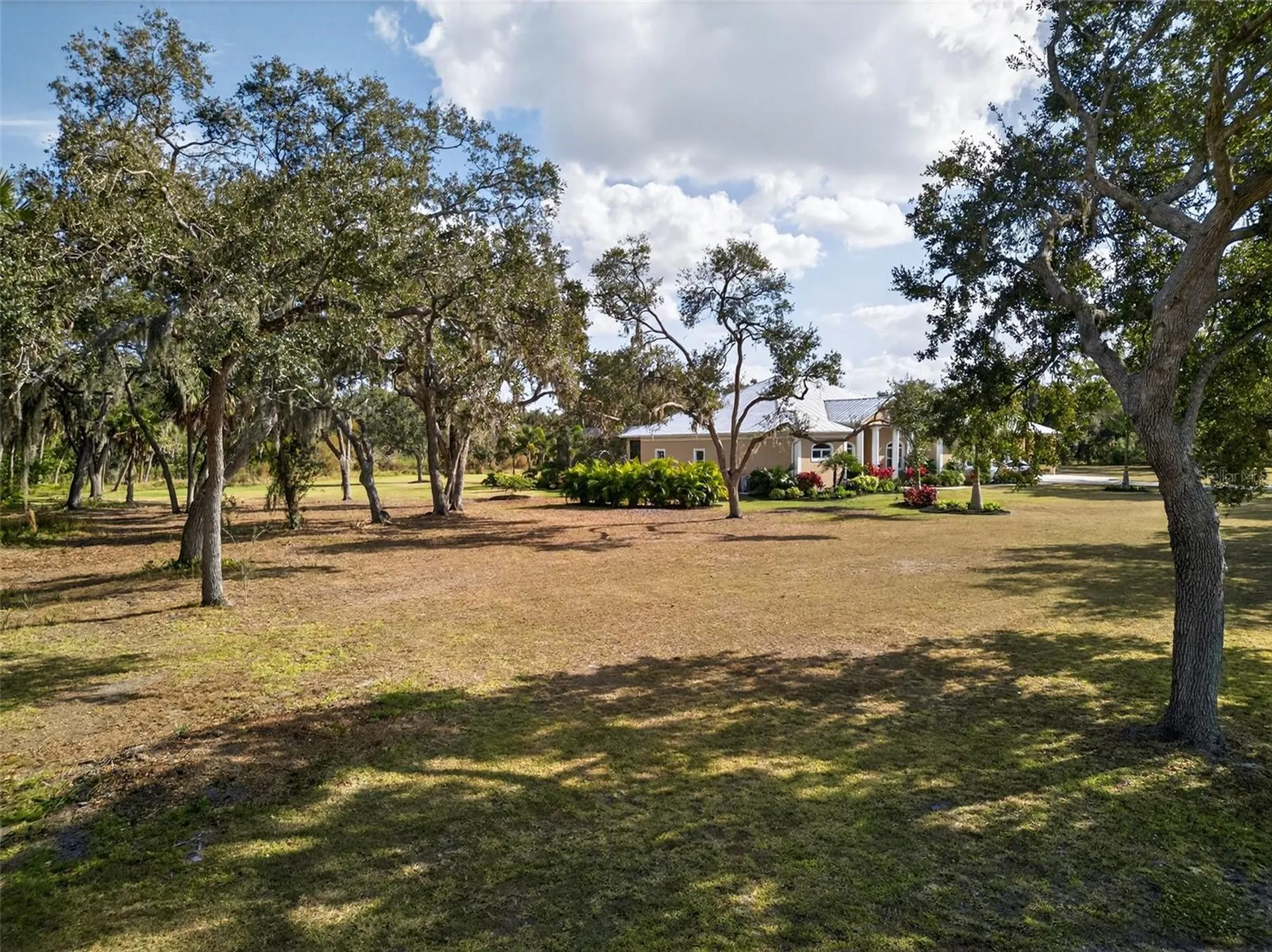 6677 Mandarin Road Sarasota FL 34238