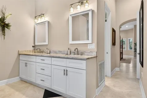 6677 Mandarin Road Sarasota FL 34238
